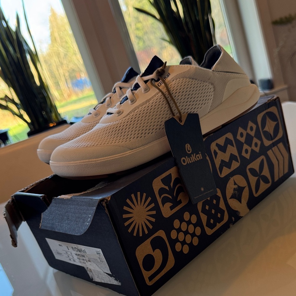 OluKai Men's White and Navy Sneakers - size U.S. 8